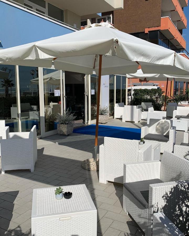 Hotel Croce Del Sud Rimini Exterior photo