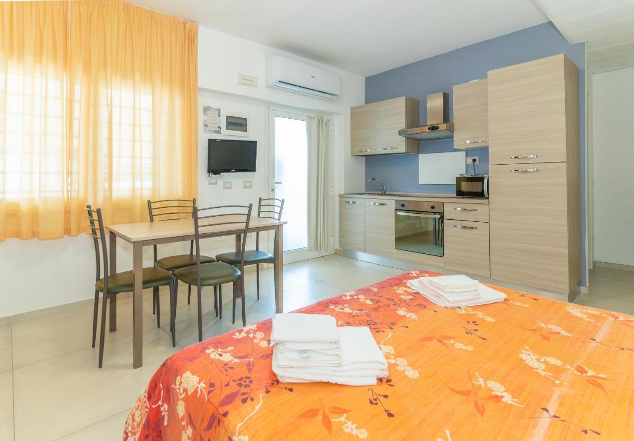 Hotel Croce Del Sud Rimini Exterior photo