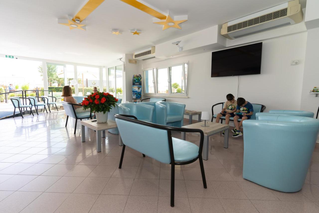 Hotel Croce Del Sud Rimini Exterior photo