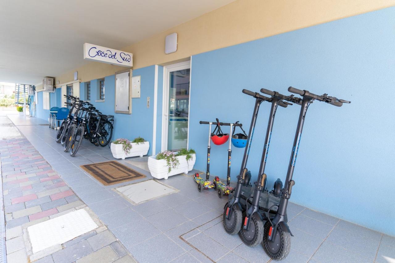 Hotel Croce Del Sud Rimini Exterior photo